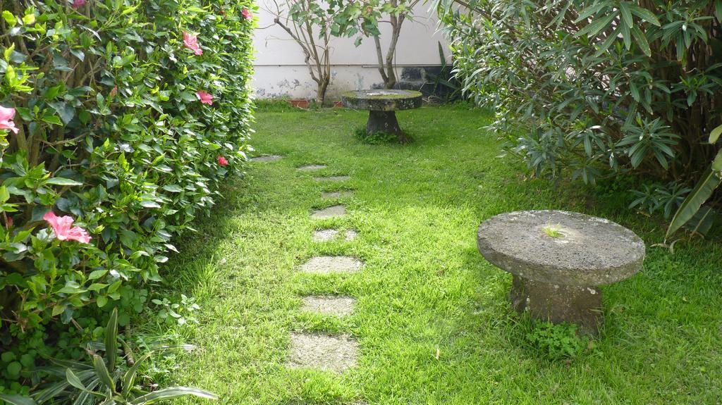 Azores Garden House - Private Suites & Apartments - Automatic Self Check-In Πόντα Ντελγκάντα Εξωτερικό φωτογραφία