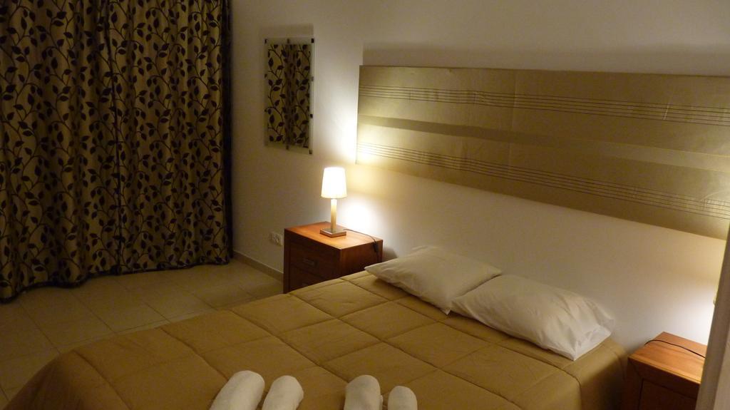 Azores Garden House - Private Suites & Apartments - Automatic Self Check-In Πόντα Ντελγκάντα Εξωτερικό φωτογραφία