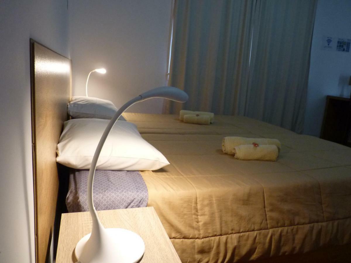 Azores Garden House - Private Suites & Apartments - Automatic Self Check-In Πόντα Ντελγκάντα Εξωτερικό φωτογραφία